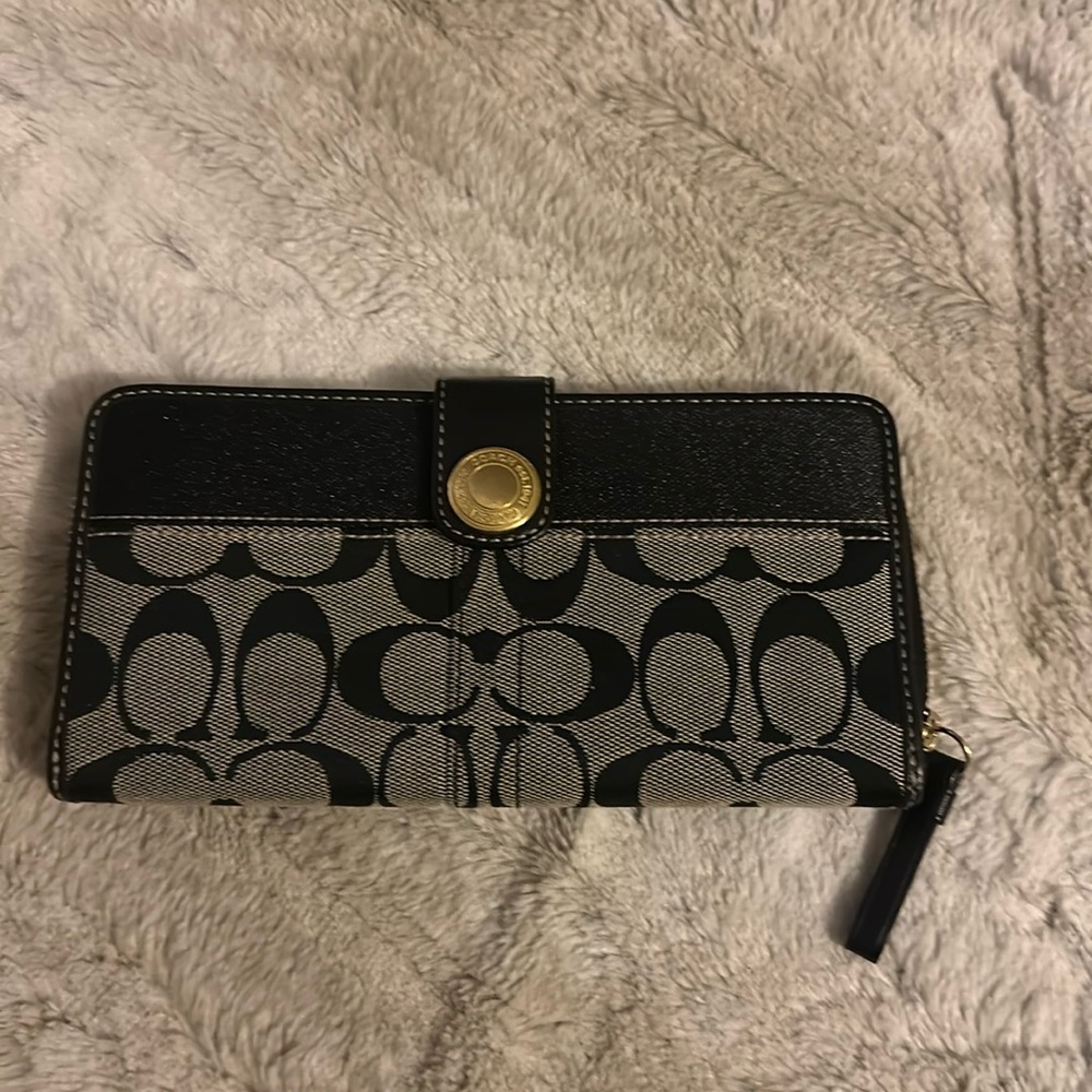 Coach Signature Stripe Wallet